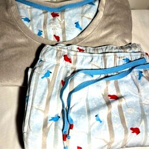 Cuddl Duds Velour Feel  Pajama Set PXL- Beige with Blue and Red Birds